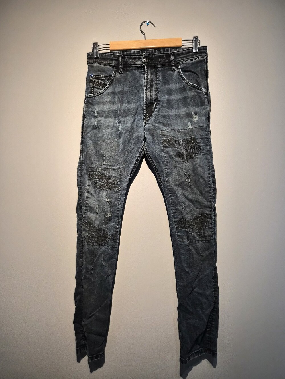 DIESEL Dark Denim Distressed Jeans | Size 28